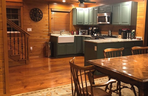 Lincolnville Casa | STUNNING WATERFRONT HOME ON PITCHER POND - LINCOLNVILLE. 3 bedrooms, 3 baths!