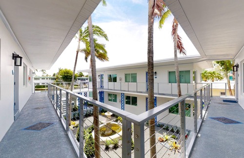 Hendricks and Venice Isles Condominio | Stunning Waterview Condo Steps from Fort Lauderdale Beach & Las Olas Blvd