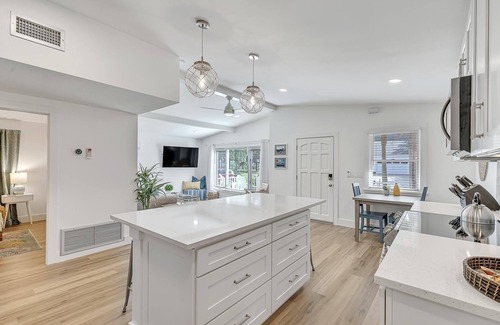 St. Augustine South Casa | Stunning Waterview! Beach and Downtown only 10min away.Boat ramp 1/4 mile away.