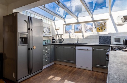 Wroxham Cabaña | Impresionante casa de vacaciones Wroxham en el río Bure con barco privado para 10 personas