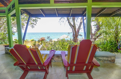 West End Villa | Impresionante y privada villa frente al mar