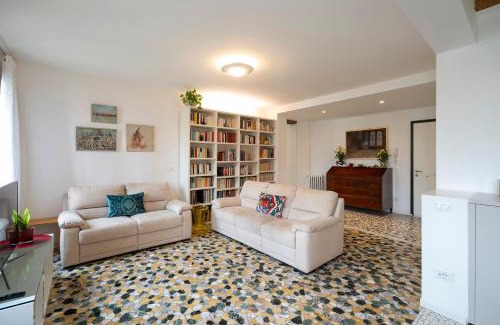 San Polo Apartamento | Stupendo Luxury Apartment Canal & Garden View