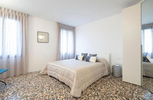 San Polo Apartamento | Stupendo Luxury Apartment Canal & Garden View