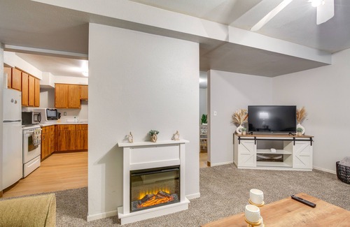 Sturgis Apartamento | Sturgis Apt: 1 Mi to Sturgis Motorcycle Rally!