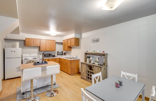 Sturgis Apartamento | Sturgis Apt: 1 Mi to Sturgis Motorcycle Rally!