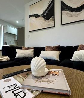 Lansbury Apartamento | Sturry Street Apartments