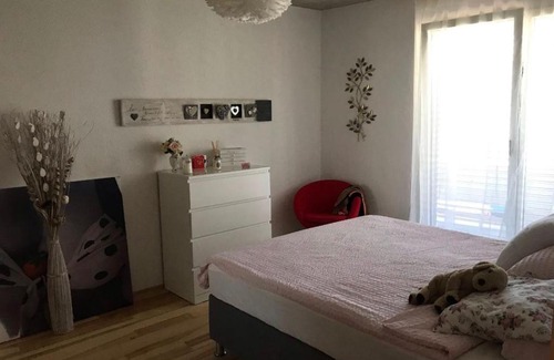 Itingen Apartamento | Stylische Wohnung mit grosser Terrasse