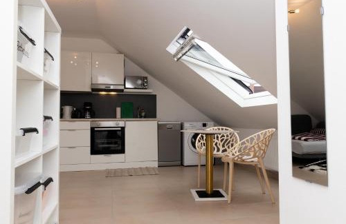 Neuendorf Apartamento | Stylisches Apartment in Koblenz mit kostenlosen Parkplätzen, WLAN und voll ausgestatteter Küche
