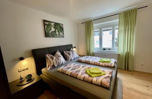 Graz City Centre Apartamento | Stylisches Cityapartment mit Schloßbergblick
