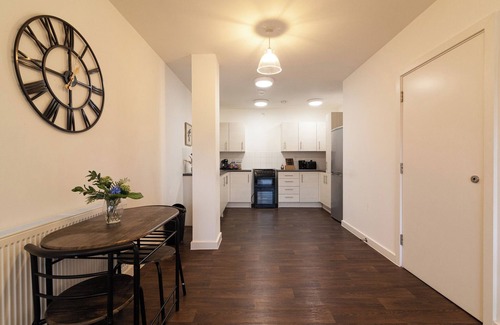 Ladywell Apartamento | Stylish 1 -bed Apartment in Lewisham - 15 mins to London Bridge and Greenwich