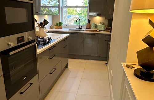 Parsons Green and Walham Apartamento | Stylish 1-Bed Flat Near Fulham Broadway Station