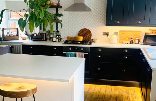 Honley Casa | Stylish 18th Century cottage