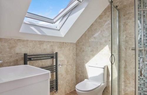Tokyngton Apartamento | Stylish 1BR Apartment Wembley Stadium Sleeps 4