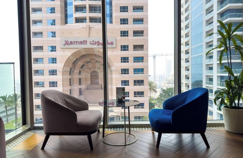 Dubai Marina Apartamento | Stylish 1BR Hotel Apartment Overlooking the Marina