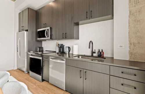 Channel District Apartamento | Stylish 1BR in Heart of Channelside