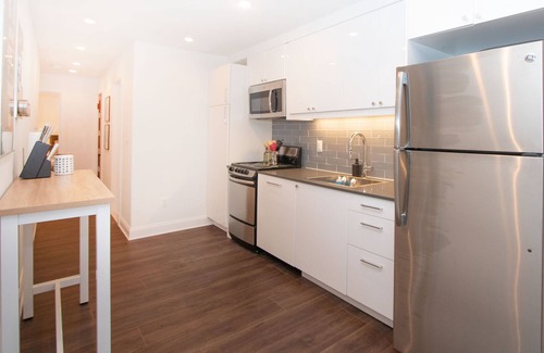 Bloomingdale Apartamento | Stylish 1BR oasis with AC, laundry, next to park!