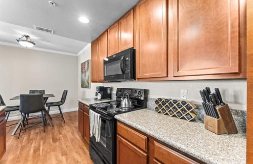 Reno/Tahoe Airport Apartamento | Stylish 1BR Retreat | Gym, Pool, Fast Wi-Fi, Free Parking