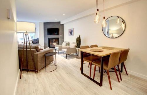 Whistler Creekside Casa | Stylish 1BR, Sleeps 4 Pool, Hot Tub, Walk to Shops