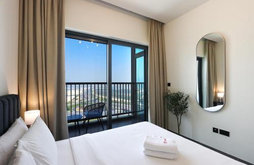Nad Al Sheba Apartamento | Stylish 1BR with Skyline Views Sobha Crest, Hartland