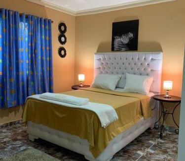 Villas Ana Maria Casa | Stylish 1r-1b Apt Near The Beach And Main Street