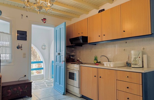 Ornos Apartamento | Stylish 2 Bd Escape Apt at Ornos Beach