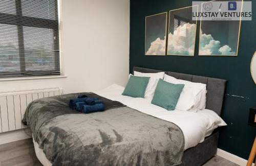 Leicester Apartamento | Stylish 2 Bed 2 Bath Apartment - Sleeps 5 - 3 Mins to St Margarets Station & Highcross - Free Parking