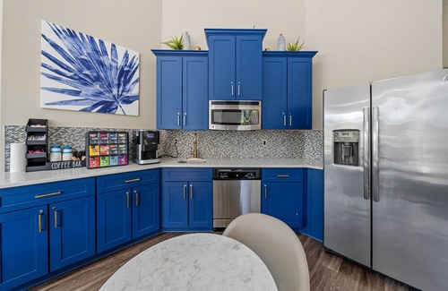 Countryway Apartamento | Stylish 2-Bed/2-Bath Tampa Apartment: Comfort Meets Convenience for Corporate Travelers