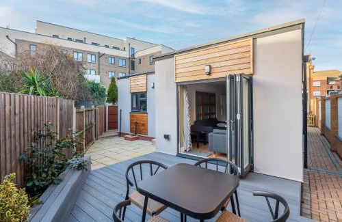 East Ham South Apartamento | Stylish 2 Bed Bungalow in East Ham, Close to Excel