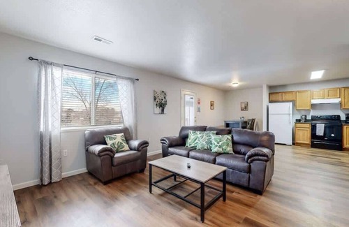 Brighton Apartamento | Stylish 2-Bed Condo w/ King Beds, Small Town Charm & Parking in Brighton