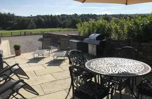Winkhill Casa | Stylish 2 Bed Peak Dist Cottage Barn Alton Towers