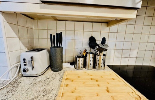 Bromley North Apartamento | Stylish 2 Bedroom Flat in Bow Road
