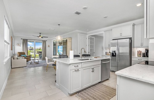 Bonita Springs Casa | Stylish 2-bedroom + Den house in Seasons at Bonita Pickleball Gym Community Pool