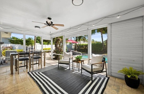 Tequesta Casa | Stylish 2-Bedroom, 2-Bathroom Home with Heated Pool – Just Steps from the Beach!