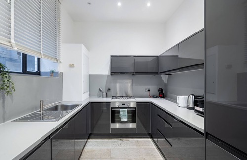 Clerkenwell Apartamento | Stylish 2-Bedroom Apartment with Balcony in Clerkenwell