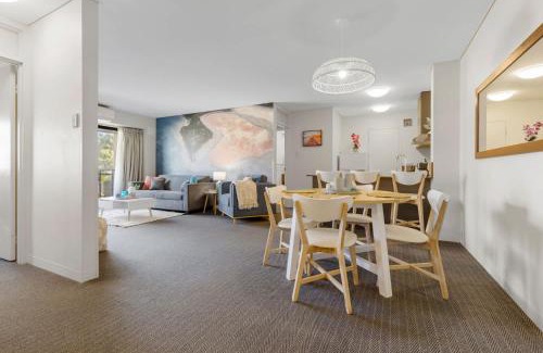 East Perth Apartamento | Stylish 2-Bedroom Apartment in the Heart of Perth