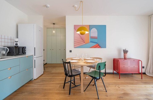 Jurmala Apartamento | Stylish 2-bedroom family apartment & terrace