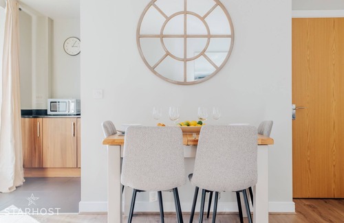 Southampton City Centre Apartamento | Stylish 2 bedroom apartment on Ocean Village marina