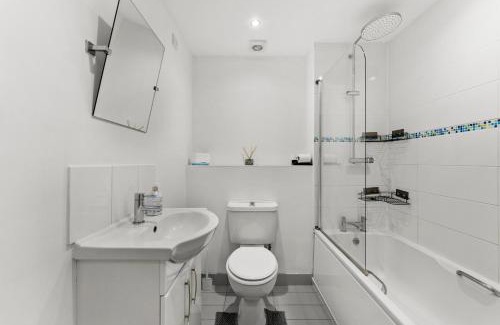 Southampton Apartamento | Stylish 2-Bedroom Retreat in Southampton