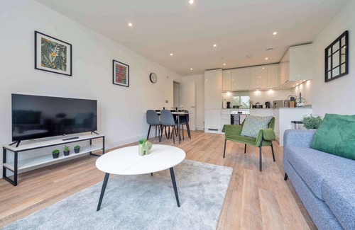 Gravesend Apartamento | Stylish 2BR Apartment at Trinity Point, Gravesend