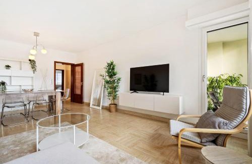 Limpertsberg Apartamento | Stylish 2BR Apt in Limpertsberg, Near City Center