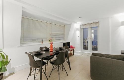 Clerkenwell Apartamento | Stylish 2BR Clerkenwell Apartment Private Outdoor Space