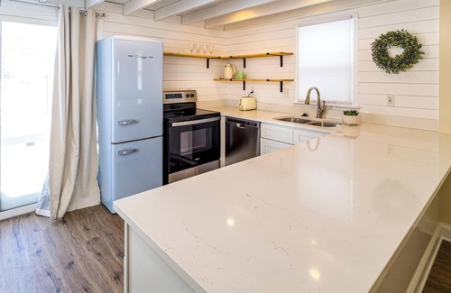 Greenwood Casa | Stylish 2BR n Old Town Greenwood