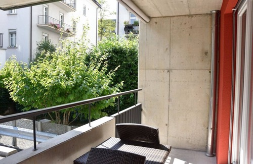 Seefeld Apartamento | Stylish 2BR near lake - Flower 3