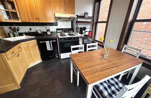 Crown Heights Apartamento | Stylish 2BR, Steps to Prospect Park!