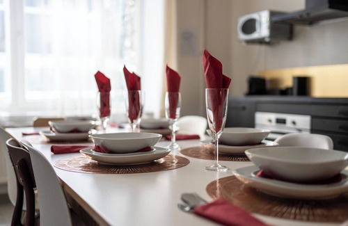 Brussels Apartamento | Stylish 3 Bd 3 Bath Duplex In Brussels