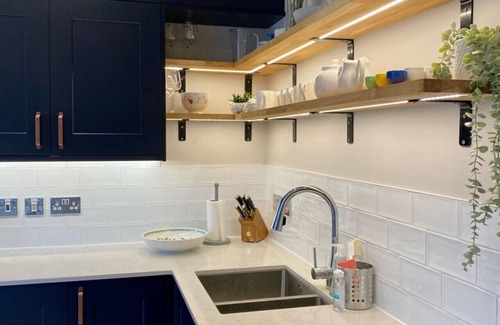 Marchmont Apartamento | Stylish 3 bed 2 bath Meadows main door garden apt