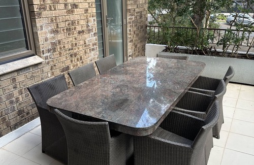 Newport Apartamento | Stylish 3-Bed Newport Stay with Balcony