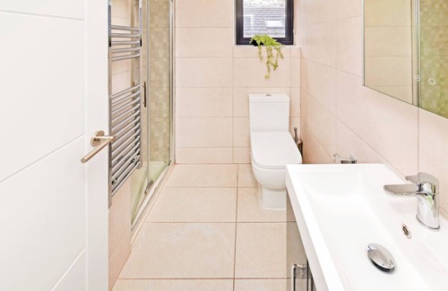 Haggerston Apartamento | London City Shoreditch Hoxton E2 3 Bdr on 3 floors