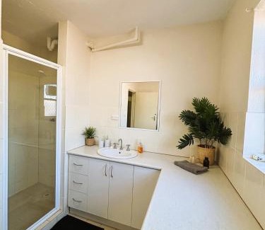 South Hedland Apartamento | Stylish 3 Bedroom Apartment