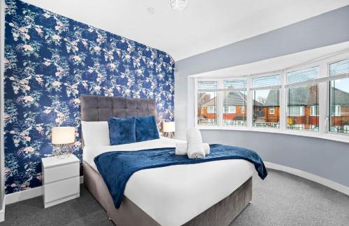 Great Barr Casa | Stylish 3 Bedroom House - Parking - Garden - Great Barr - Netflix - Top Rated -121J